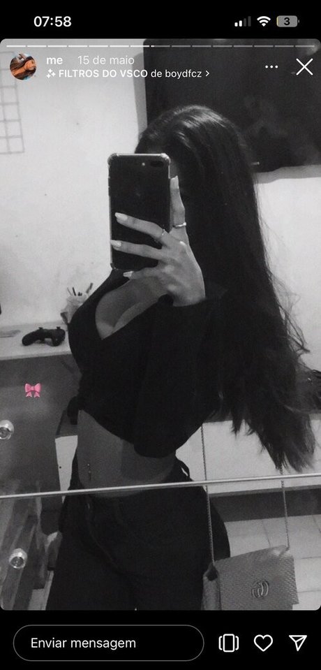 Julia Carneiro free pornstar pic