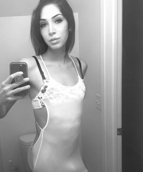 Allie Lilac nudes star image