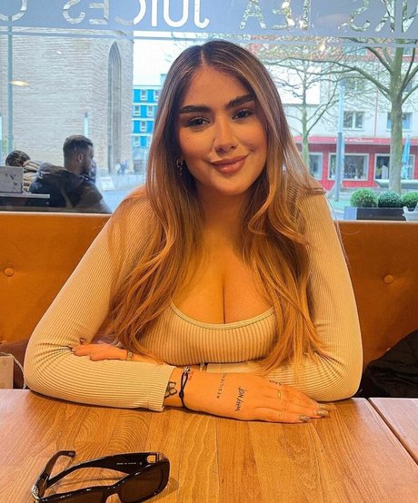 lisa straube high quality star archive