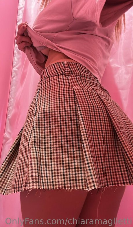 chiaramaglietti pretty model galleries