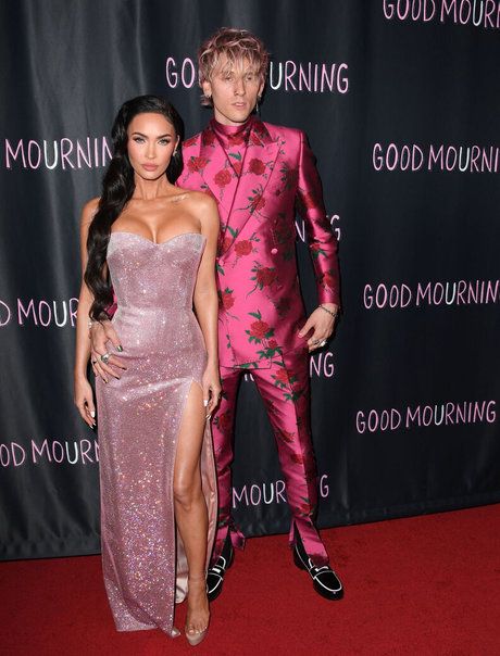 milf handjob onlyfans pornos images