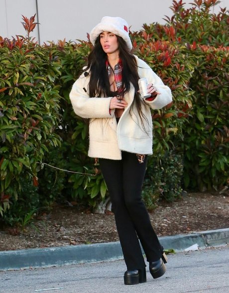 tanned onlyfans sexy nude img