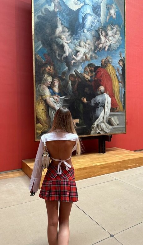 Polina Malinovskaya perfect pornstar image