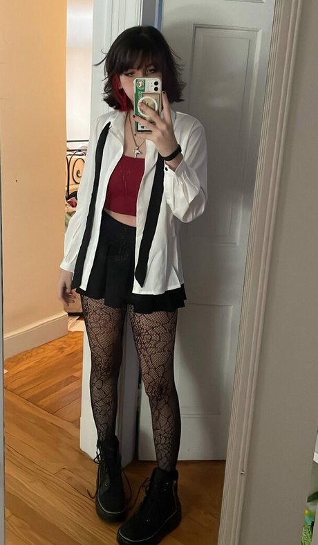 Cultarr model nude pics