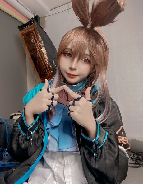 black girls onlyfans erotic image