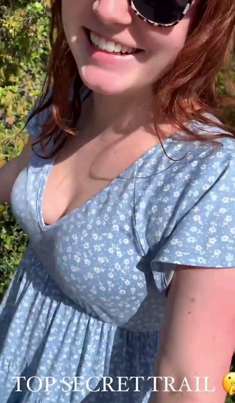 Goodnight Moon model naked image