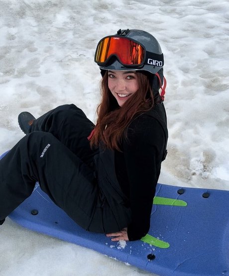 Goodnight Moon pornstar best picture