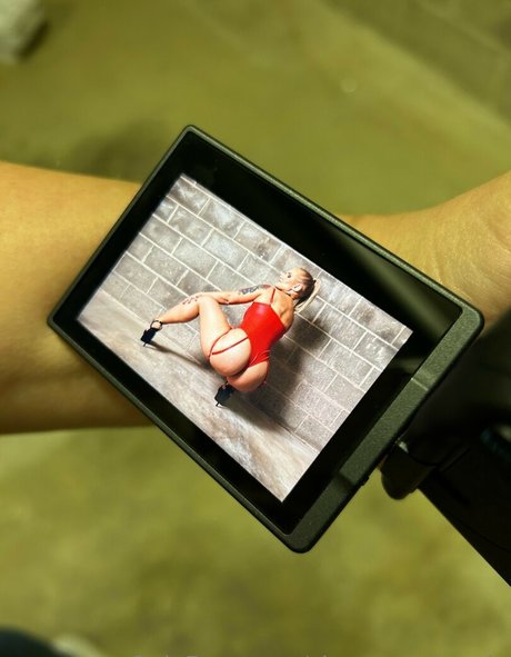 lesbian massage onlyfans xxx archive