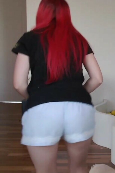 Leticia Shirakiin pornstar sexy photo