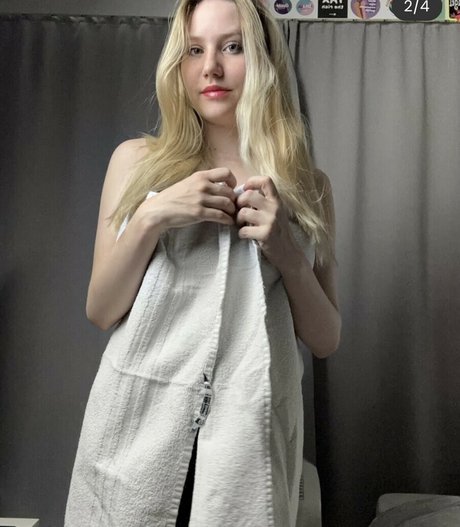 Gewoonalicia sexy star photos