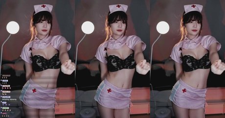 blonde secretary onlyfans hd photos