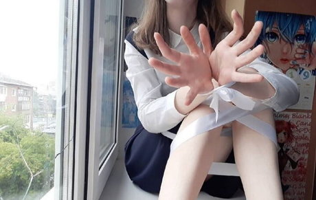 _cleo strio_ nudes actress images