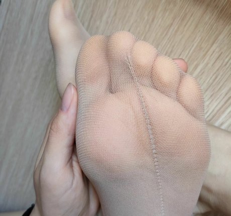 _cleo strio_ nice model photo