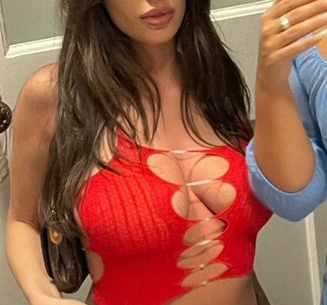 Bianca Censori sex pornstar gallery