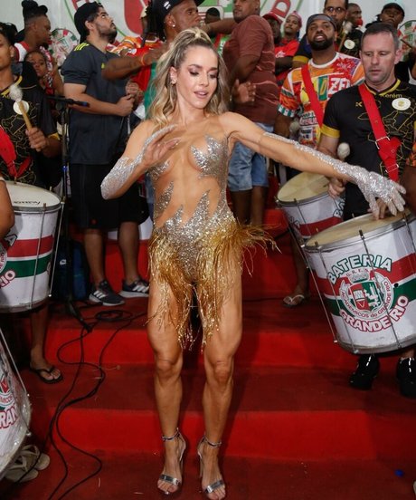 whore wife onlyfans erotic gallery