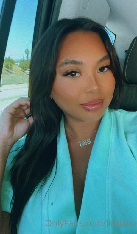 Linda Vo hot model gallery