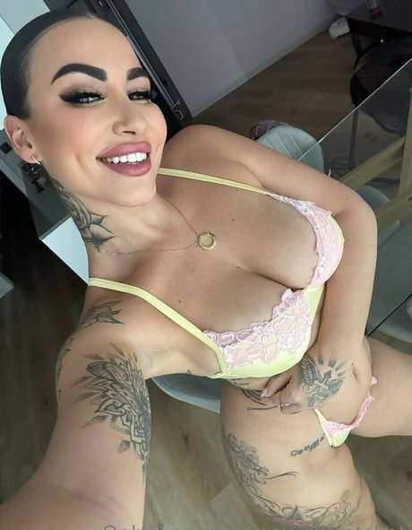 shemale masturbation onlyfans best img