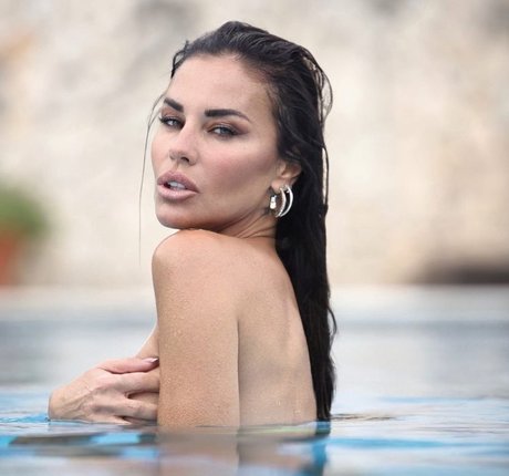 feet teen onlyfans beautiful naked img