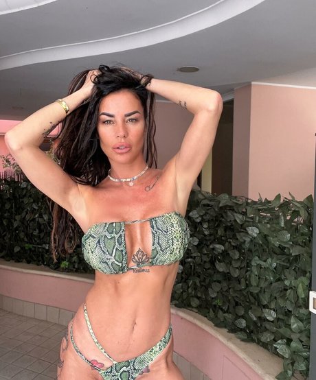 famous nude onlyfans art naked images