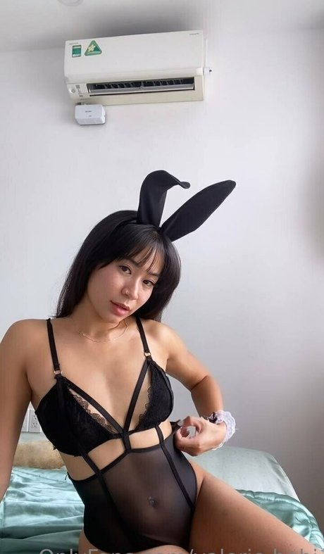 asian shemale onlyfans sexy image