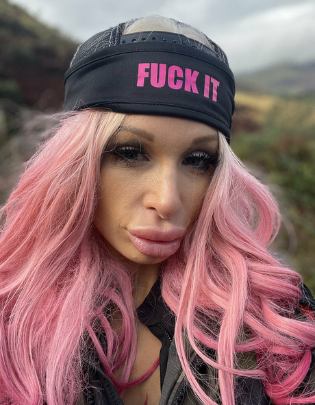 fxxkingexplorers actress gallery