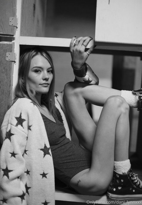 busty mom onlyfans adult img