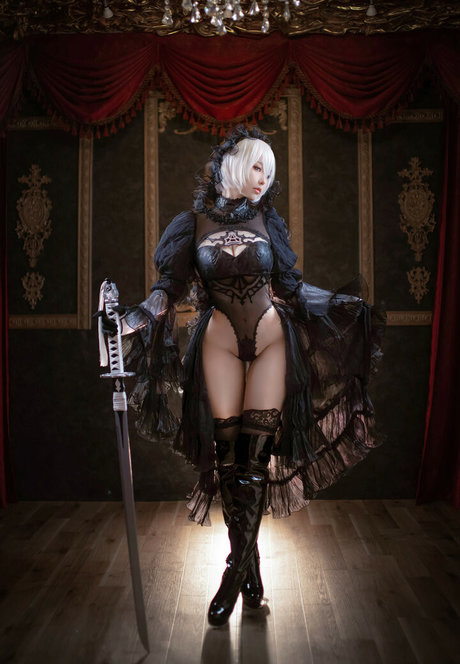 milf glasses onlyfans naked pic