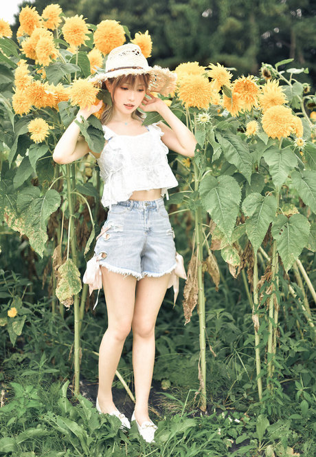 eeelyeee pornstar free galleries