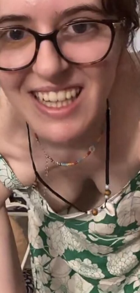 Jellycatfishing naked pornstar images