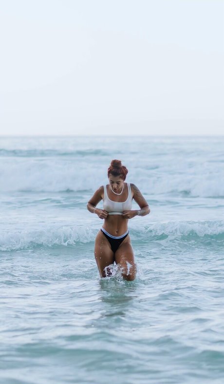 Leticia Castro nude actress img