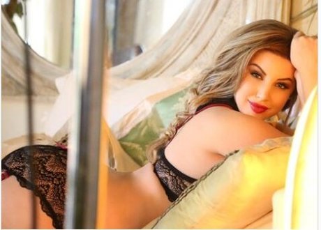 big dick shemale onlyfans free porn image