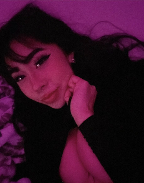 vivianerosales adult actress gallery