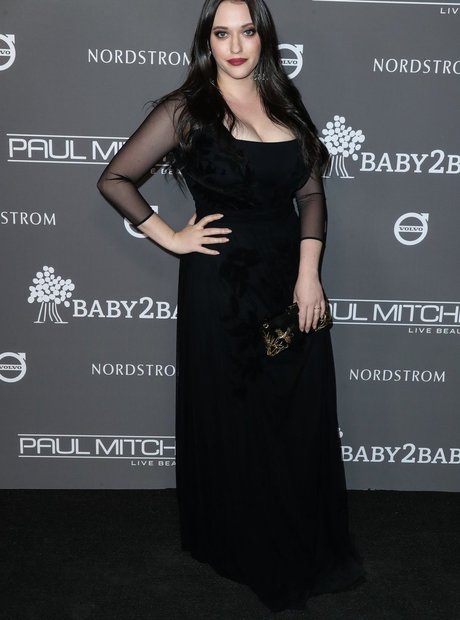 Kat Dennings perfect star photos