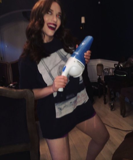 Kat Dennings star beautiful photos