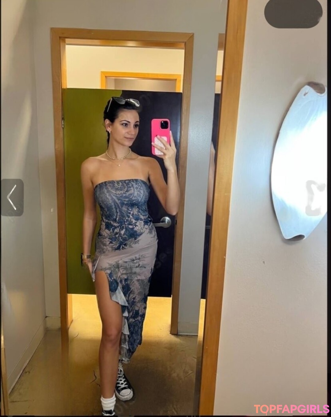 Alexia Raye hot pornstar pic