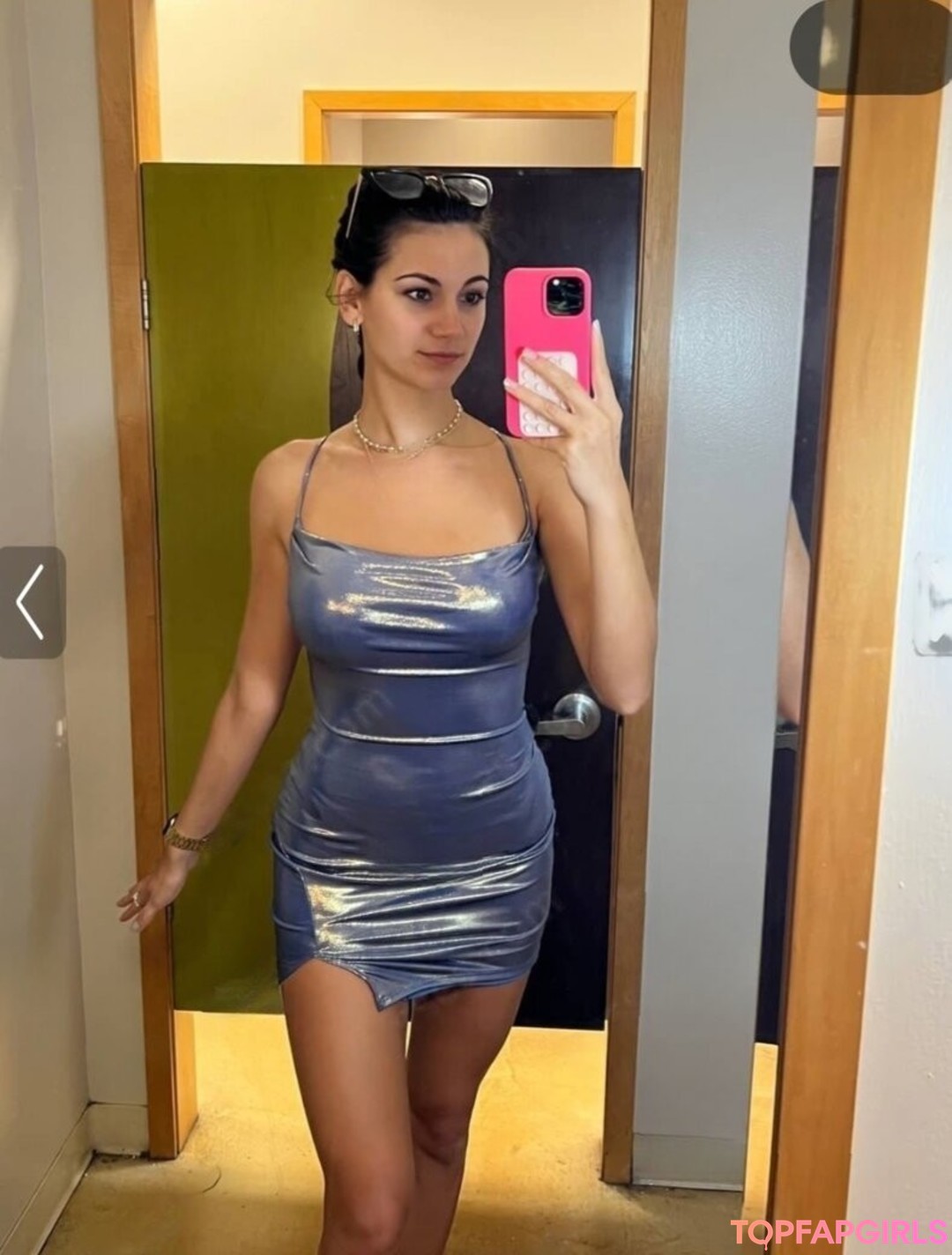 Alexia Raye star nude photo