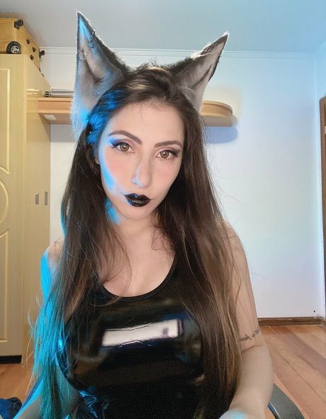 Danielle Vedovelli Profile