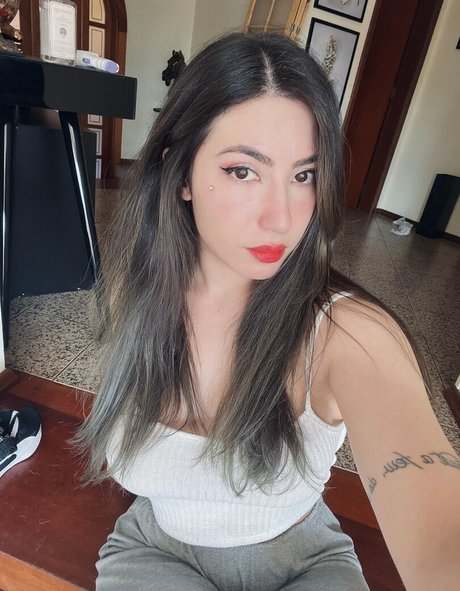 famous nude onlyfans hd pic