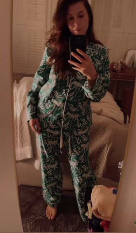 gay influencer onlyfans nude pic