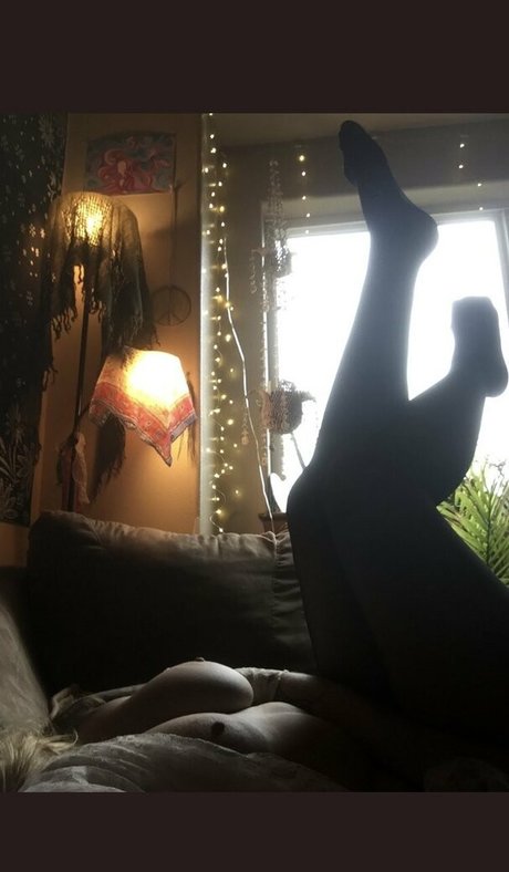 bananabis model sexy images