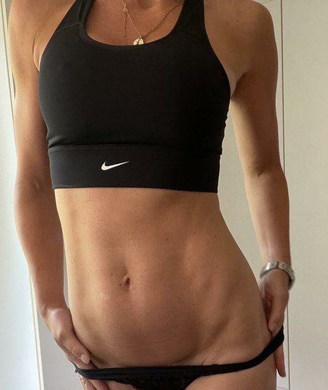 fitnessmodel onlyfans beautiful nude picture