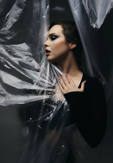 Kamochi ASMR model free picture