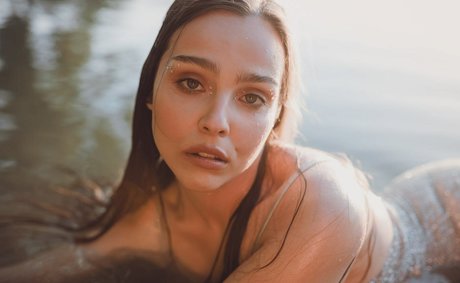 Kamochi ASMR perfect model pics