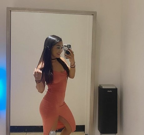 Roxanne Perez model images