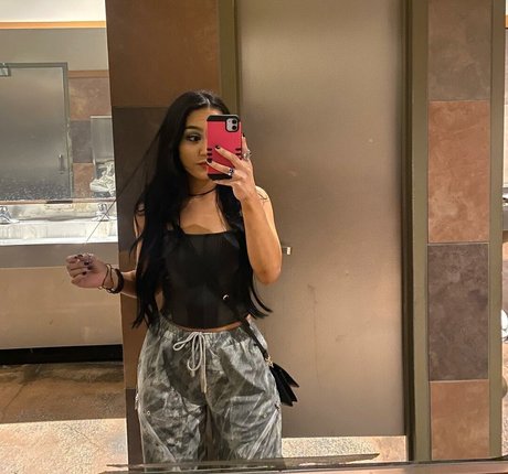 Roxanne Perez perfect star picture