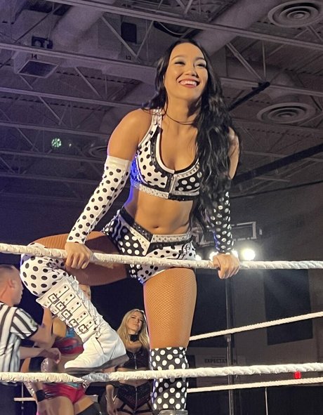 Roxanne Perez art pornstar gallery