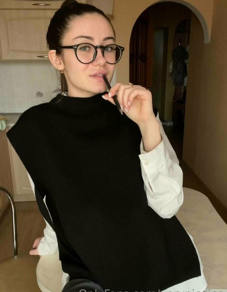 big ass asian onlyfans art nude pics