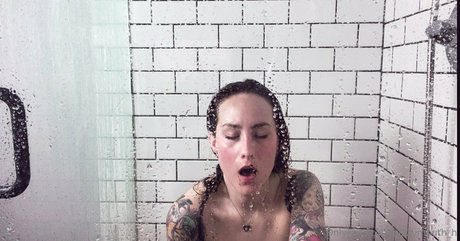 pottymouth h nudes pornstar pic