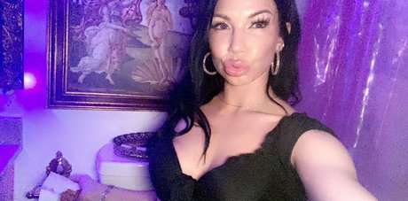 queenofthedollhouse best pornstar picture