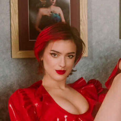 rubbobject doll star naked pic